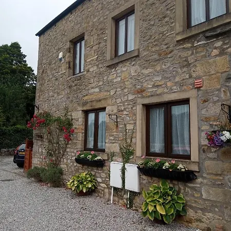 Daire West Giggleswick
